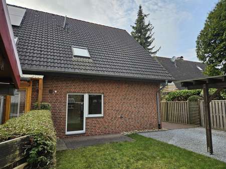 Gartenbereich an der Küche Gartenbereich an der Küche - Doppelhaushälfte in 33378 Rheda-Wiedenbrück mit 106m² kaufen