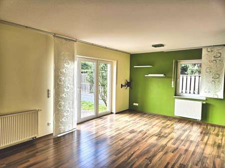 Wohnzimmer Wohnzimmer - Doppelhaushälfte in 33378 Rheda-Wiedenbrück mit 106m² kaufen