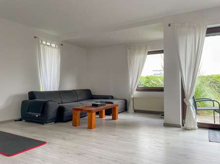 Wohn-/Esszimmer Wohn-/Esszimmer - Erdgeschosswohnung in 33442 Herzebrock-Clarholz mit 59m² kaufen