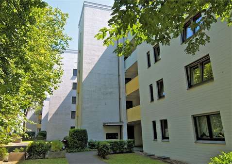null - Etagenwohnung in 33719 Bielefeld mit 98m² kaufen