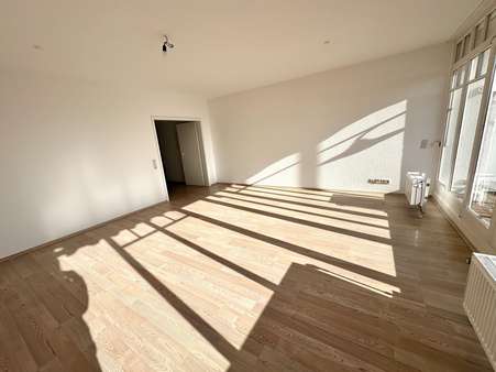 null - Maisonette-Wohnung in 33647 Bielefeld mit 149m² kaufen