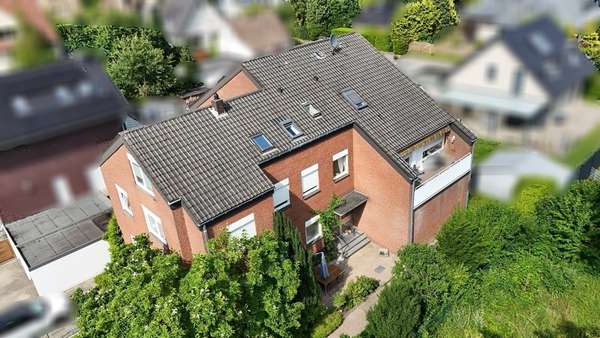 Luftbildaufnahmen - Mehrfamilienhaus in 33659 Bielefeld mit 353m² kaufen