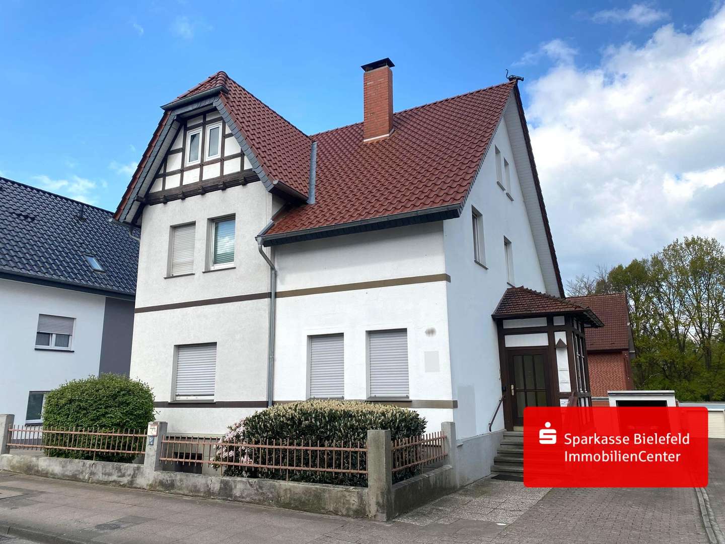 Außenansicht - Etagenwohnung in 33611 Bielefeld mit 75m² kaufen