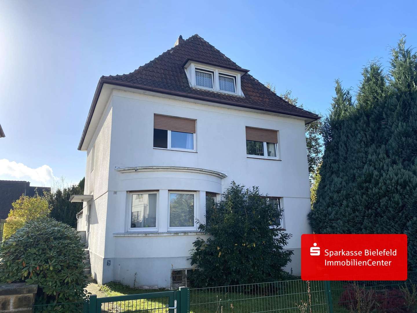 Außenansicht - Zweifamilienhaus in 33611 Bielefeld mit 123m² kaufen