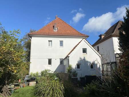 Außenansicht - Zweifamilienhaus in 33611 Bielefeld mit 123m² kaufen