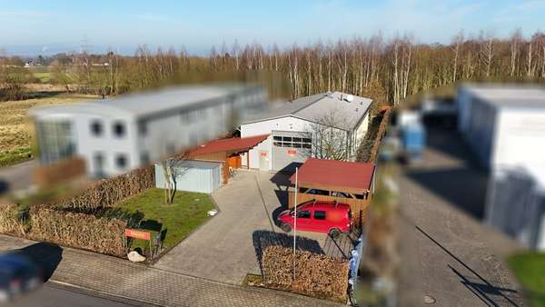Halle in 33818 Leopoldshöhe mit 313m² kaufen