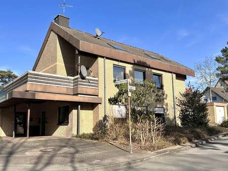 null - Etagenwohnung in 33659 Bielefeld mit 100m² kaufen