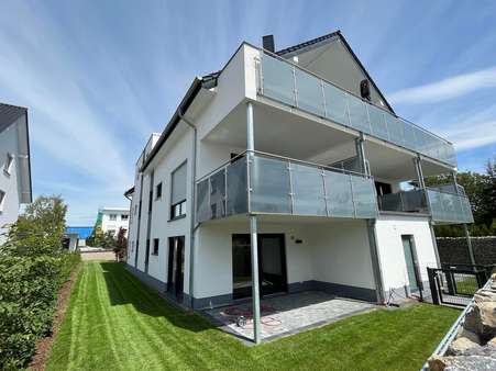 Erdgeschosswohnung mit großzügiger Terrasse - Erdgeschosswohnung in 32105 Bad Salzuflen mit 90m² kaufen