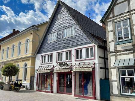 Ihre Geschäftsidee kann hier starten - Bürohaus in 32657 Lemgo mit 195m² kaufen
