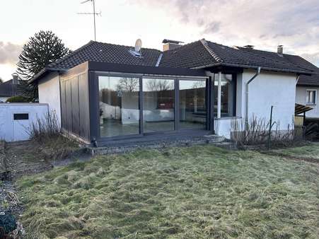 Gartenansicht - Einfamilienhaus in 32683 Barntrup mit 117m² kaufen