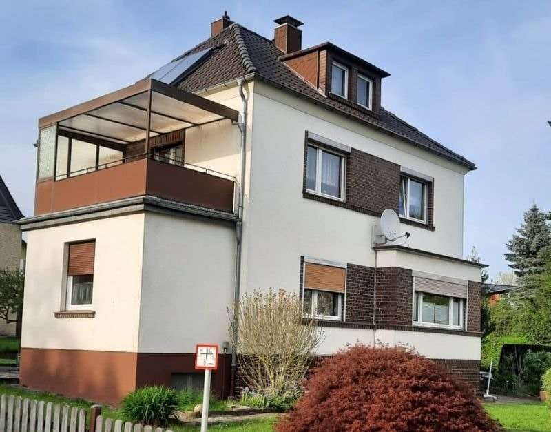 Zweifamilienhaus in 32657 Lemgo mit 138m² kaufen
