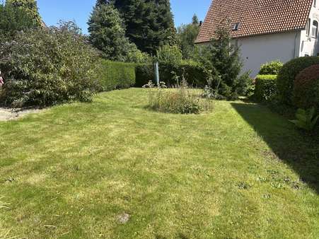 Garten Garten - Zweifamilienhaus in 32657 Lemgo mit 138m² kaufen