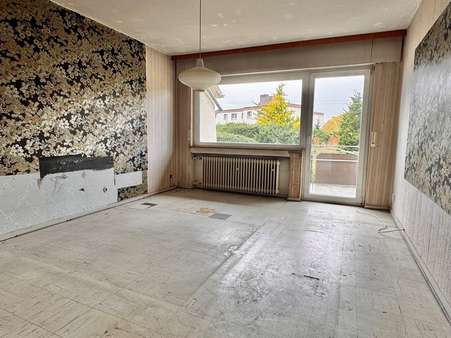 Elternschlafzimmer mit Balkon - Reihenmittelhaus in 32108 Bad Salzuflen mit 100m² kaufen