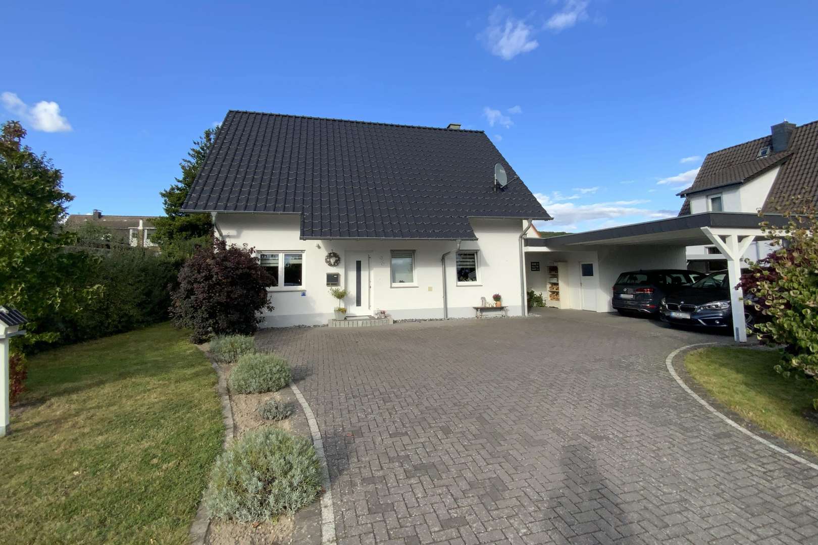 Traumhaus mit Doppelcarport - Einfamilienhaus in 32105 Bad Salzuflen mit 130m² kaufen
