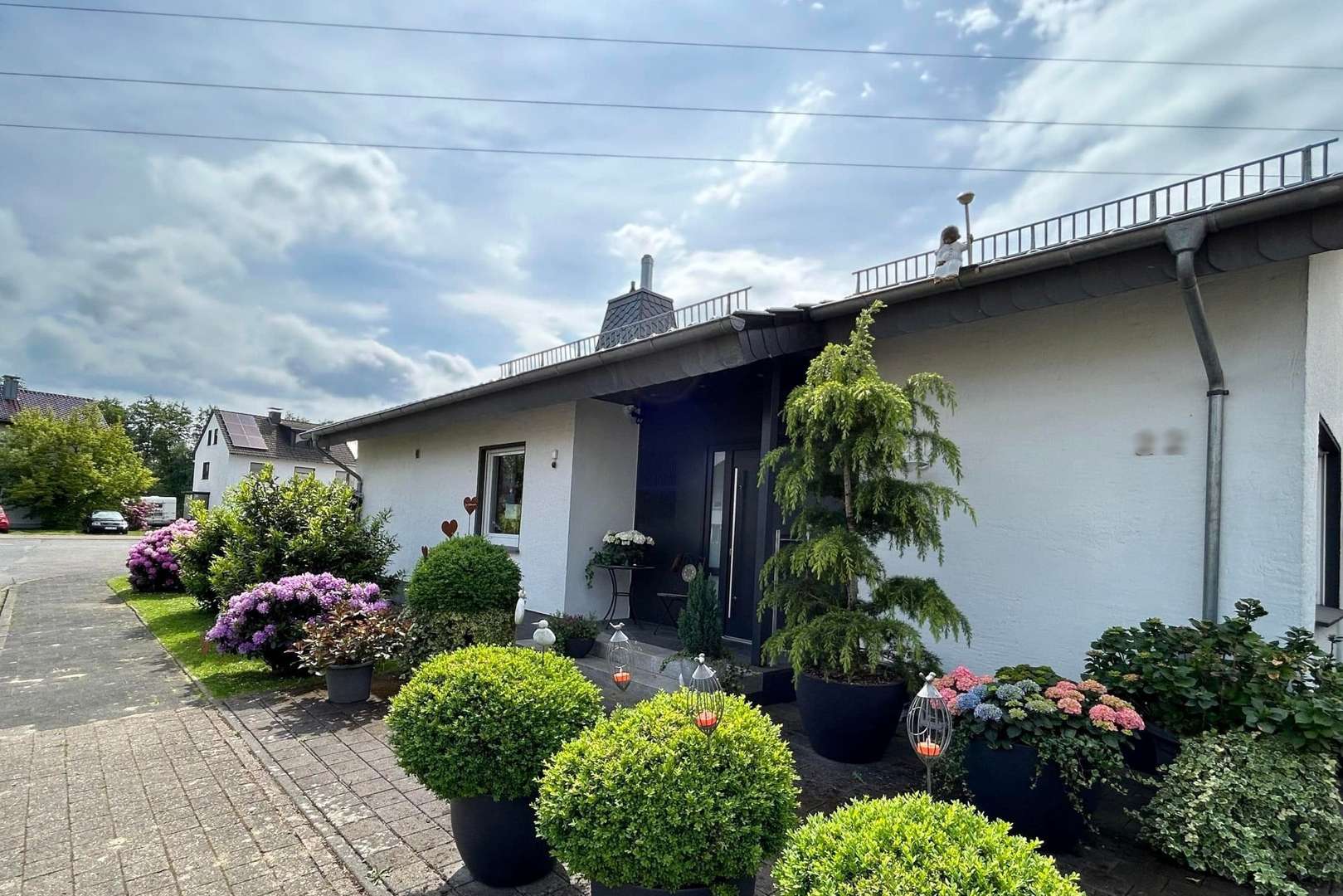 Straßenansicht - Bungalow in 32657 Lemgo mit 100m² kaufen