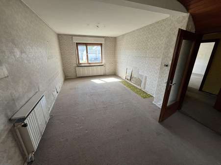 Wohnzimmer Wohnzimmer - Zweifamilienhaus in 32657 Lemgo mit 140m² kaufen