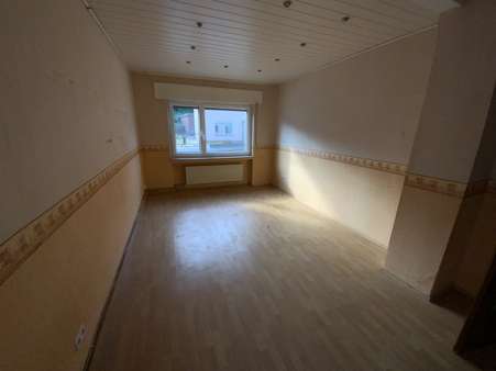 Zimmer im EG - Zweifamilienhaus in 33813 Oerlinghausen mit 160m² kaufen