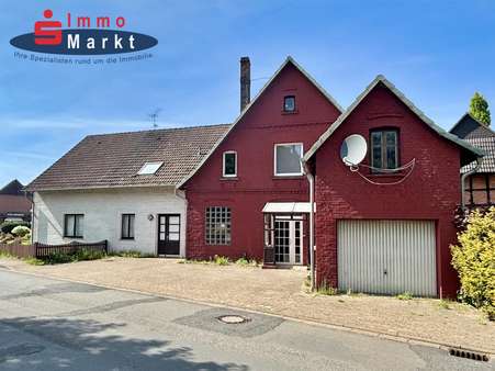 Frontansicht - Zweifamilienhaus in 32423 Minden mit 190m² kaufen