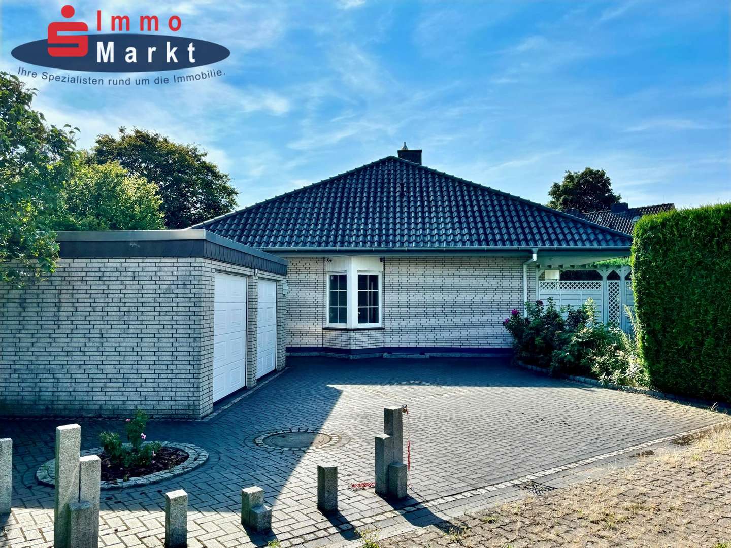 Titelbild - Bungalow in 32423 Minden mit 127m² kaufen