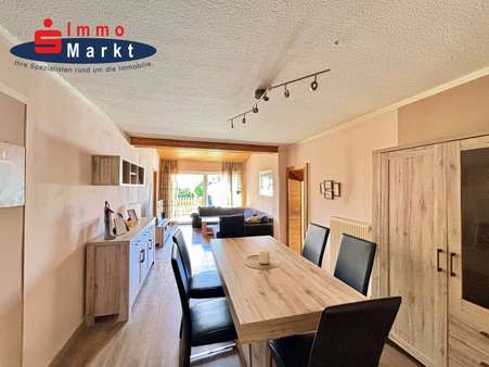 Wohn- und Esszimmer Wohn- und Esszimmer - Einfamilienhaus in 32429 Minden mit 132m² kaufen