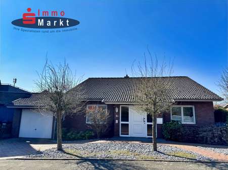 66947321-Straßenansicht 66947321-Straßenansicht - Bungalow in 32425 Minden mit 140m² kaufen