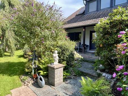 Terassenansicht - Zweifamilienhaus in 32549 Bad Oeynhausen mit 162m² kaufen