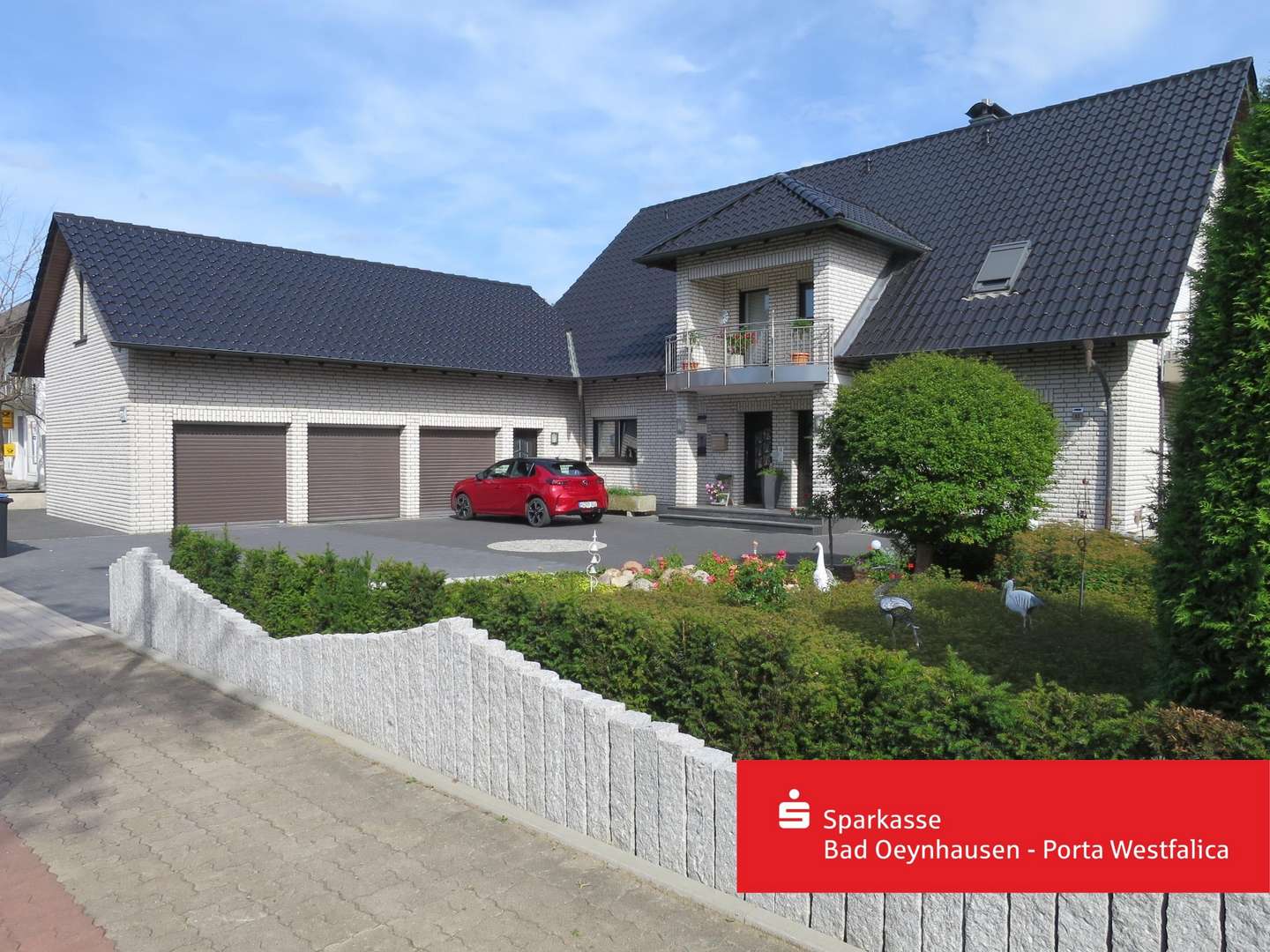 Gesamtansicht - Zweifamilienhaus in 32549 Bad Oeynhausen mit 256m² günstig kaufen