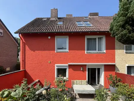 Flexibel nutzbare Doppelhaushälfte - ideal für Familien, Generationenwohnen oder Vermietung 