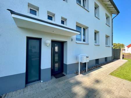 Eingangsbereich - Dachgeschosswohnung in 32547 Bad Oeynhausen mit 65m² kaufen