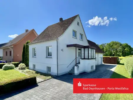 Zeitloses Einfamilienhaus trifft Natur und Ruhe