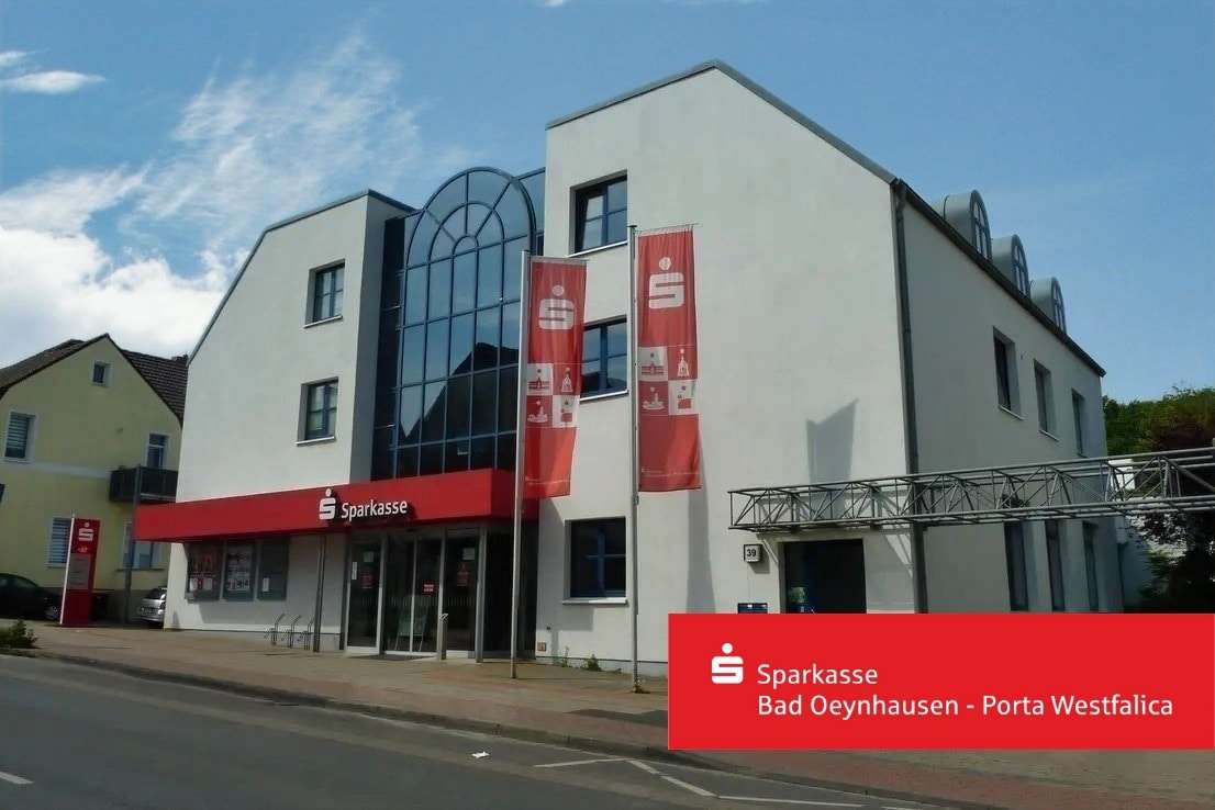 Straßenansicht - Etagenwohnung in 32545 Bad Oeynhausen mit 104m² als Kapitalanlage günstig kaufen