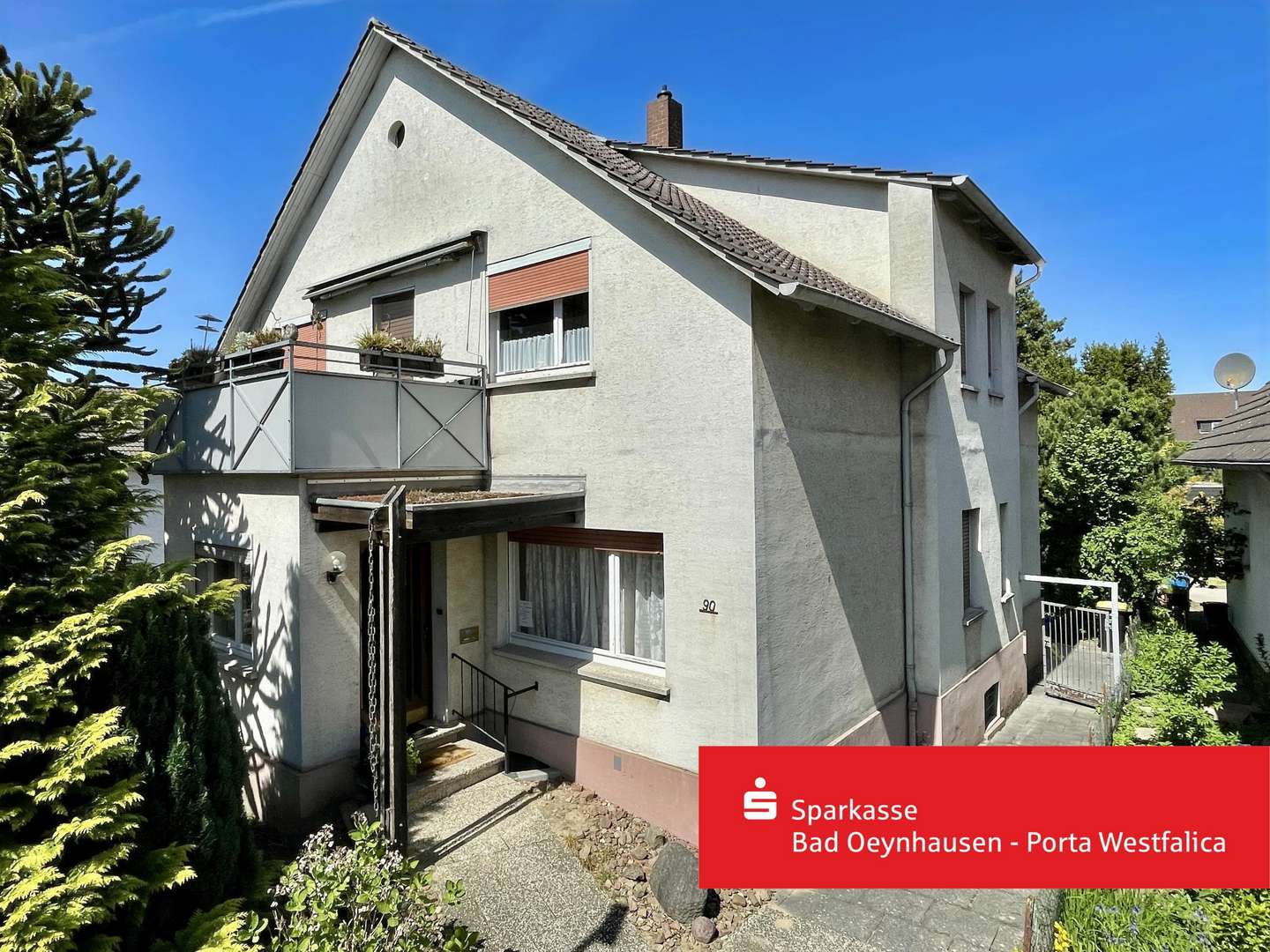 Außenansicht Außenansicht - Zweifamilienhaus in 32547 Bad Oeynhausen mit 232m² kaufen