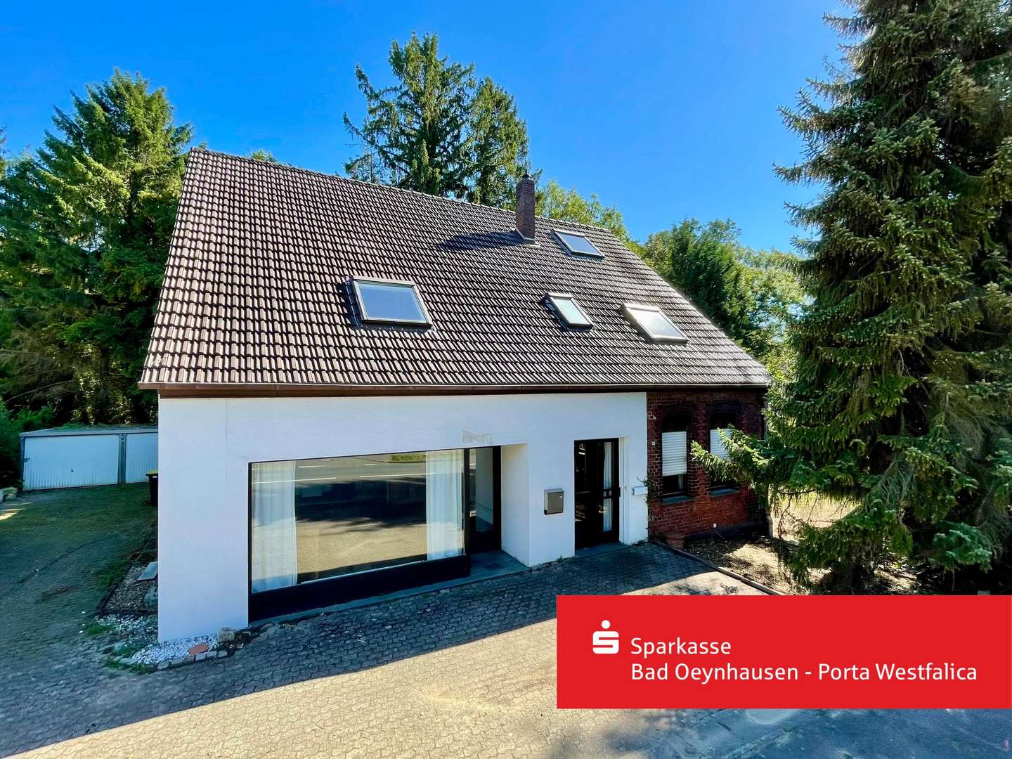 Titelbild - Einfamilienhaus in 32549 Bad Oeynhausen mit 216m² kaufen