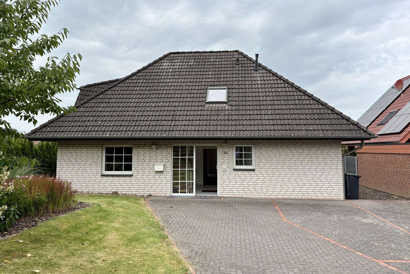 Eingang Eingang - Zweifamilienhaus in 32278 Kirchlengern mit 177m² kaufen