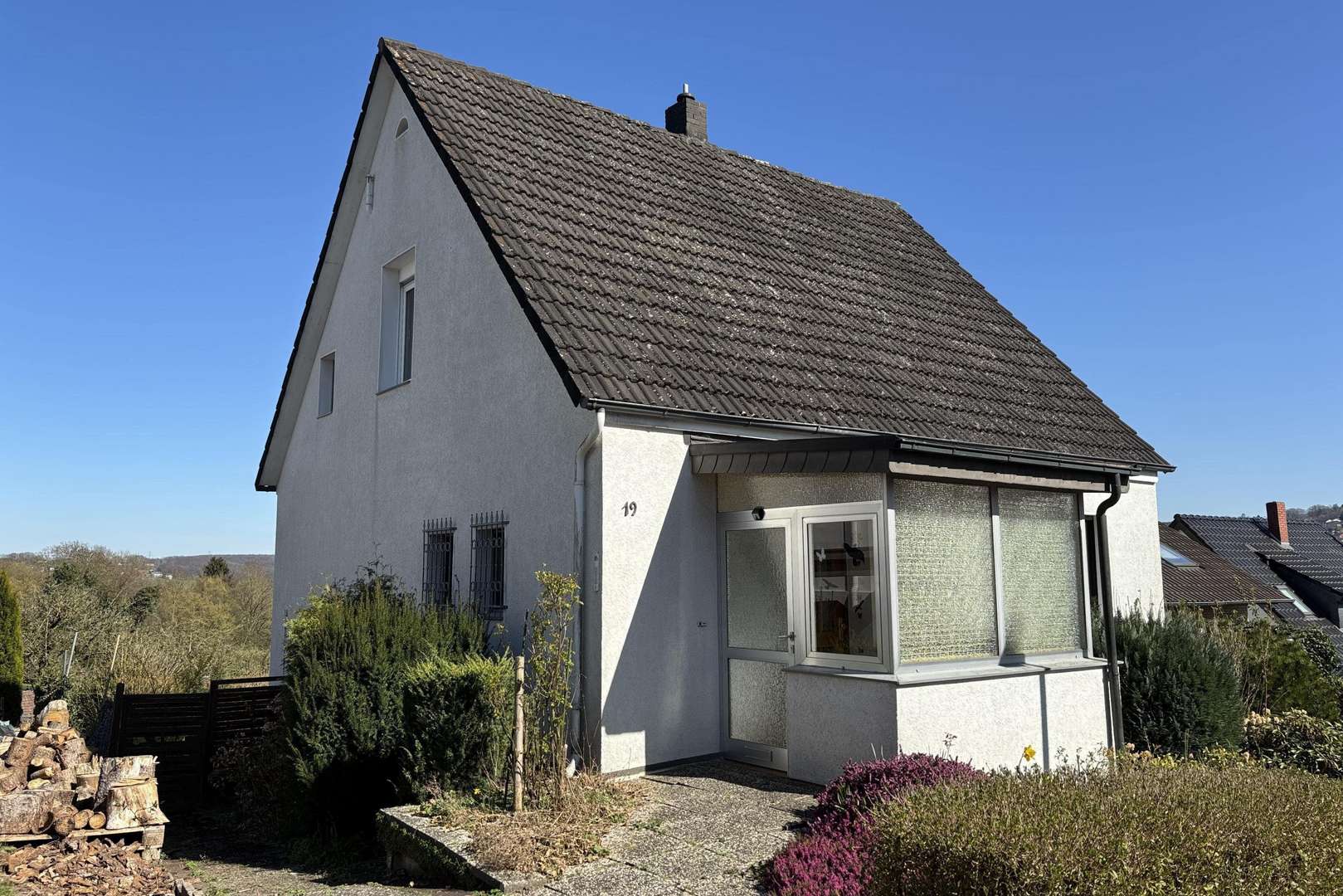 Straßenansicht - Einfamilienhaus in 32602 Vlotho mit 90m² kaufen