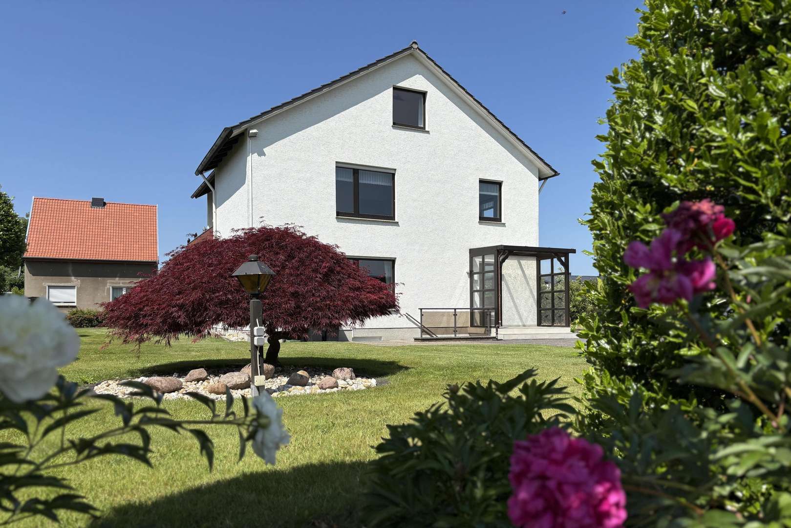 Hauptbild Hauptbild - Zweifamilienhaus in 32584 Löhne mit 160m² kaufen