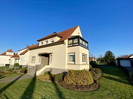 Seitenansicht - Einfamilienhaus in 32278 Kirchlengern mit 170m² kaufen