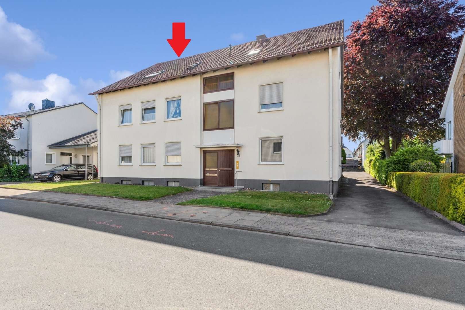 Straßenansicht - Dachgeschosswohnung in 32052 Herford mit 75m² kaufen