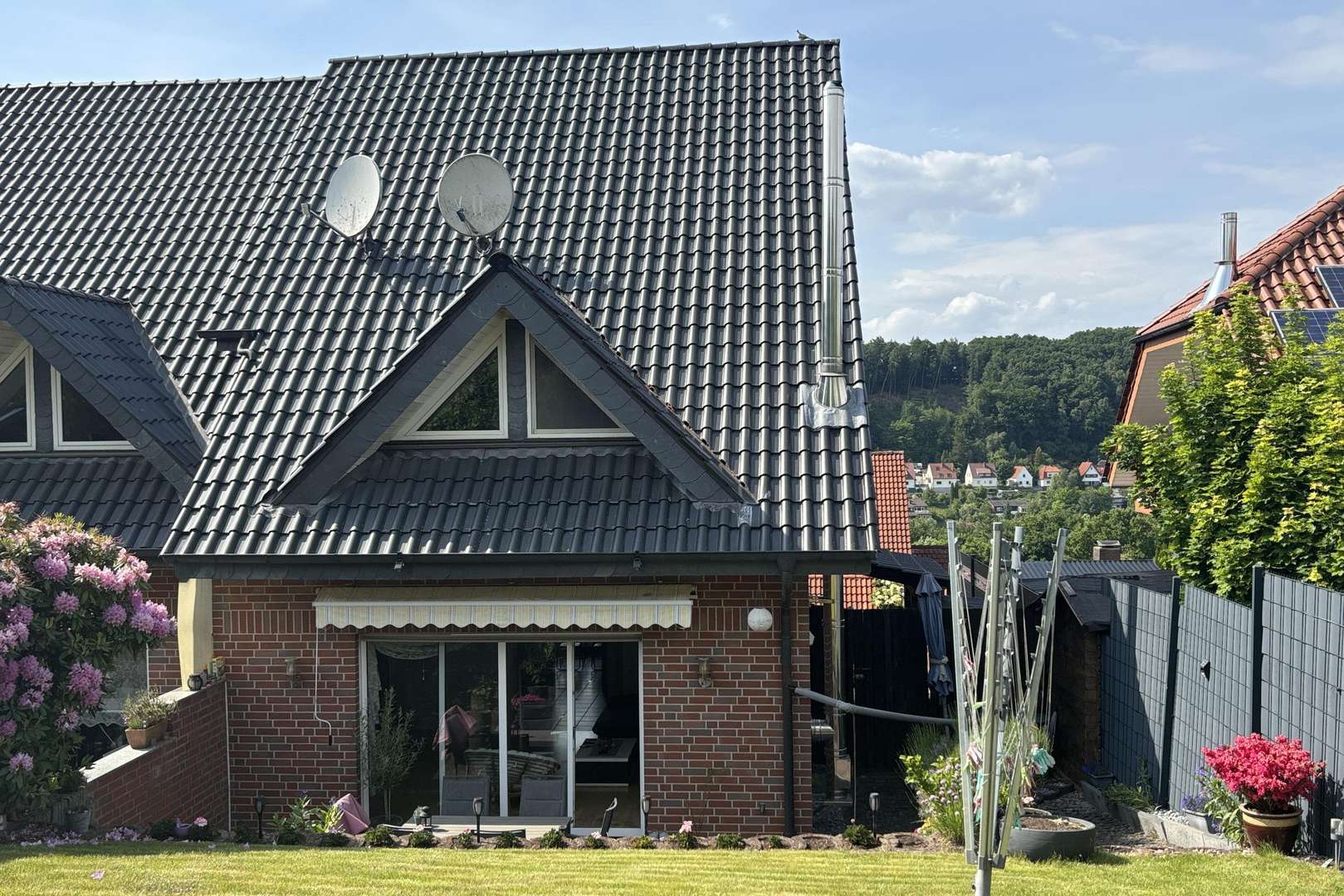 Gartenansicht Gartenansicht - Doppelhaushälfte in 32602 Vlotho mit 129m² kaufen