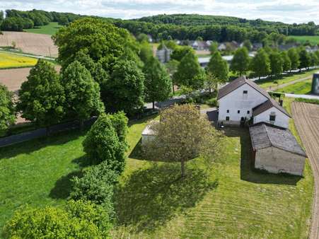 Oben 3 - Bauernhaus in 32049 Herford mit 173m² kaufen