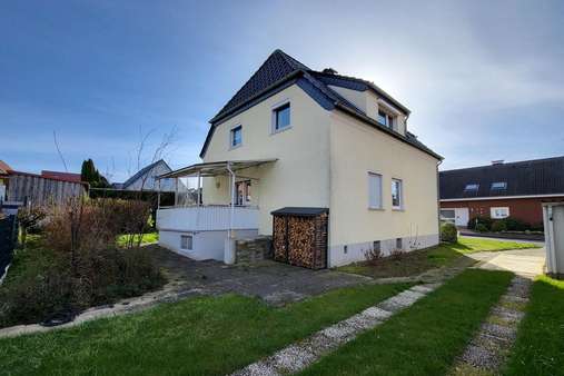 Rückansicht - Einfamilienhaus in 32120 Hiddenhausen mit 129m² kaufen