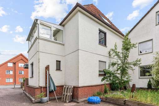 Rückseite - Etagenwohnung in 32120 Hiddenhausen mit 125m² kaufen