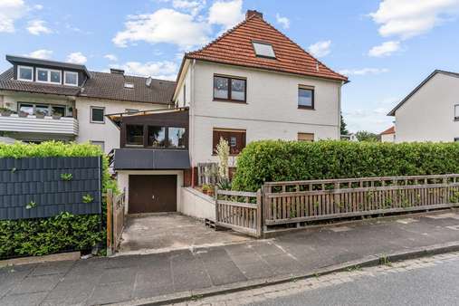 Vorderseite - Etagenwohnung in 32120 Hiddenhausen mit 125m² kaufen