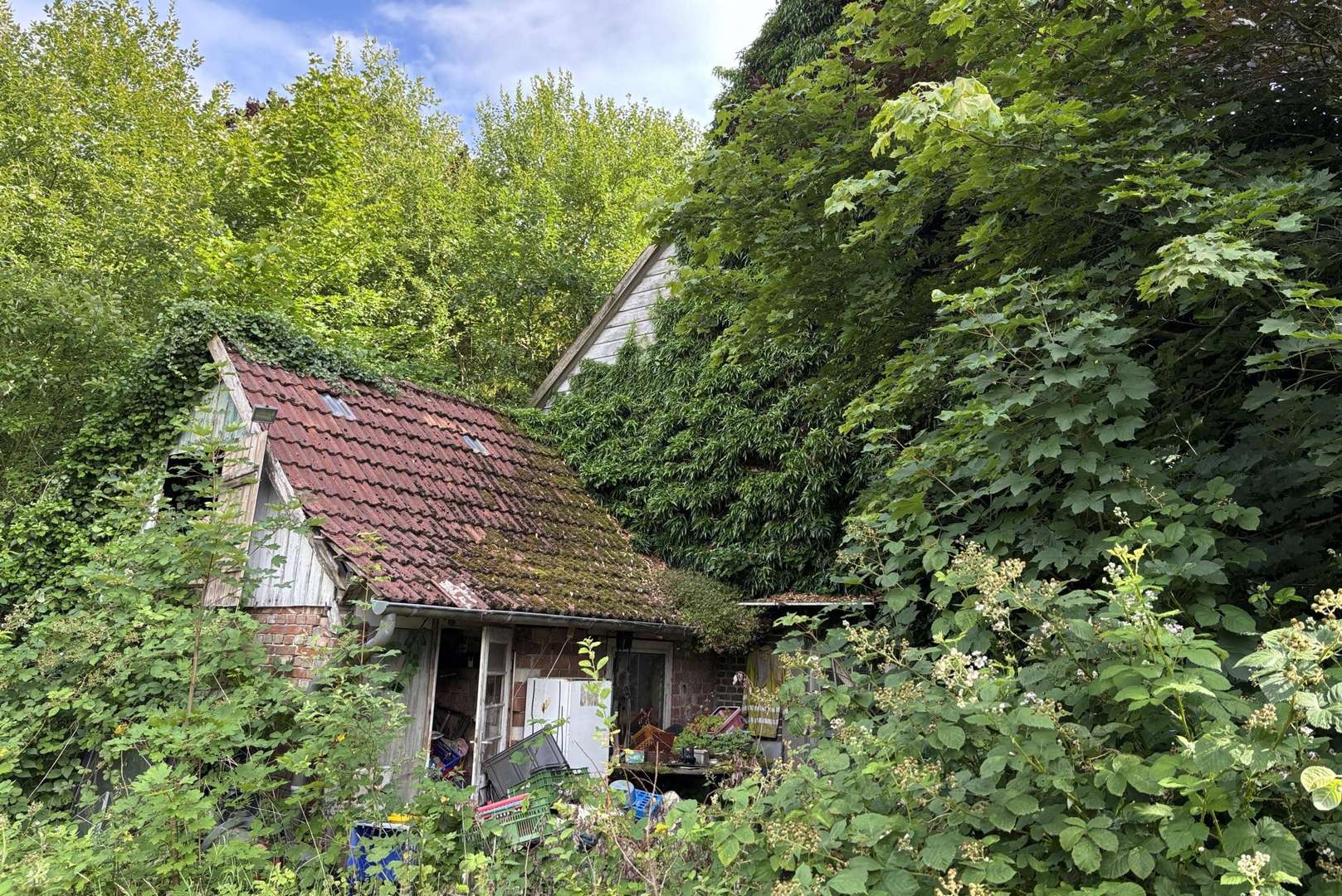 Zwangsversteigerung Einfamilienhaus in 32049 Herford mit 112m² kaufen