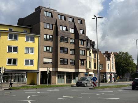 Straßenansicht Straßenansicht - Ladenlokal in 32049 Herford mit 87m² kaufen