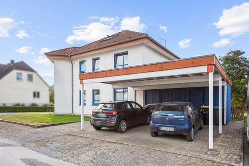 Carport Carport - Maisonette-Wohnung in 32289 Rödinghausen mit 84m² kaufen