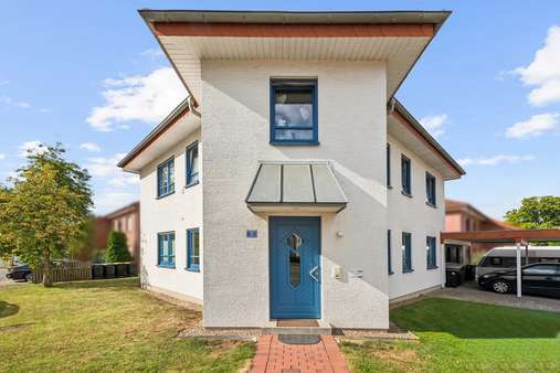 Haustür Haustür - Maisonette-Wohnung in 32289 Rödinghausen mit 84m² kaufen