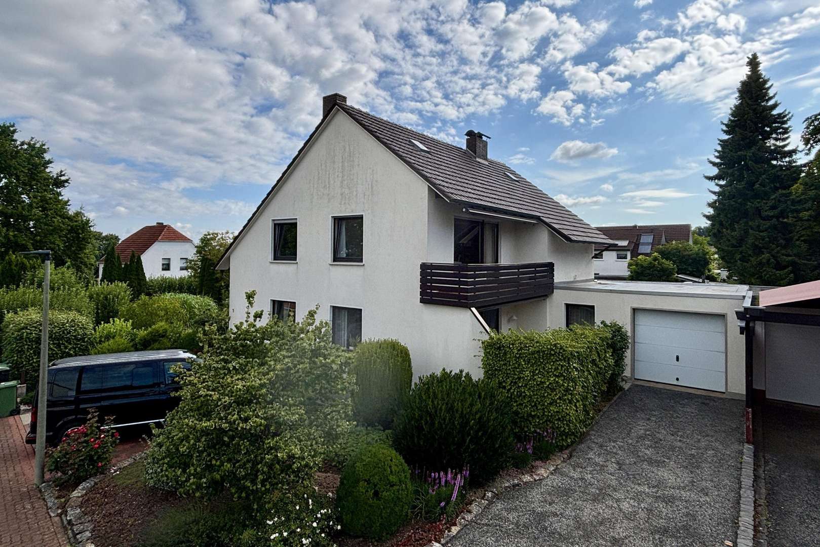 Außen 1 Außen 1 - Zweifamilienhaus in 32584 Löhne mit 147m² kaufen