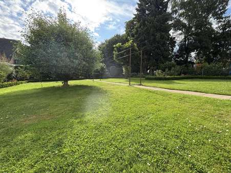 Garten 1 Garten 1 - Zweifamilienhaus in 32584 Löhne mit 147m² kaufen