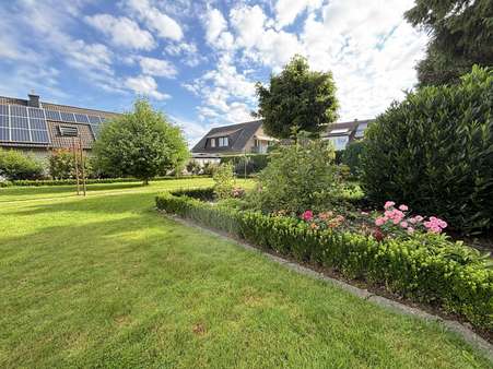 Garten 2 Garten 2 - Zweifamilienhaus in 32584 Löhne mit 147m² kaufen